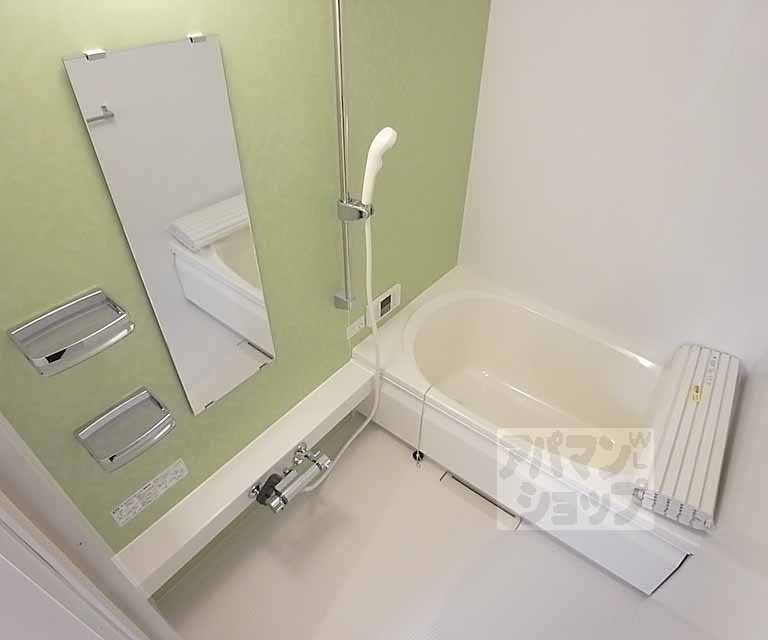 バス・シャワールーム　バスルーム