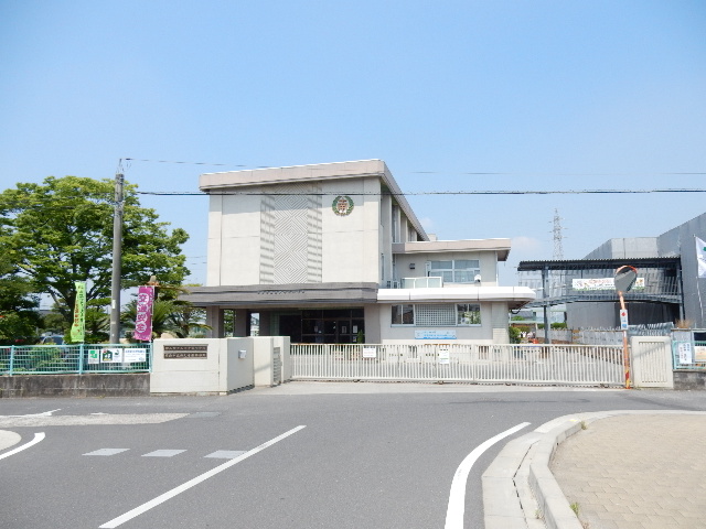 小学校　岡山市立西大寺南小学校（小学校）まで339m