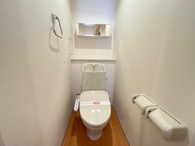 トイレ　シャワー付トイレ