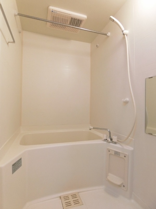 バス・シャワールーム　図面と現状に相違がある場合には現状を優先