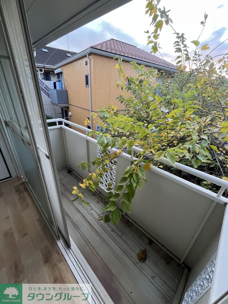 バルコニー　バルコニー