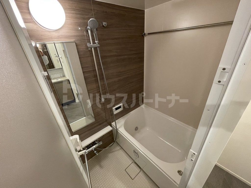 バス・シャワールーム　バス