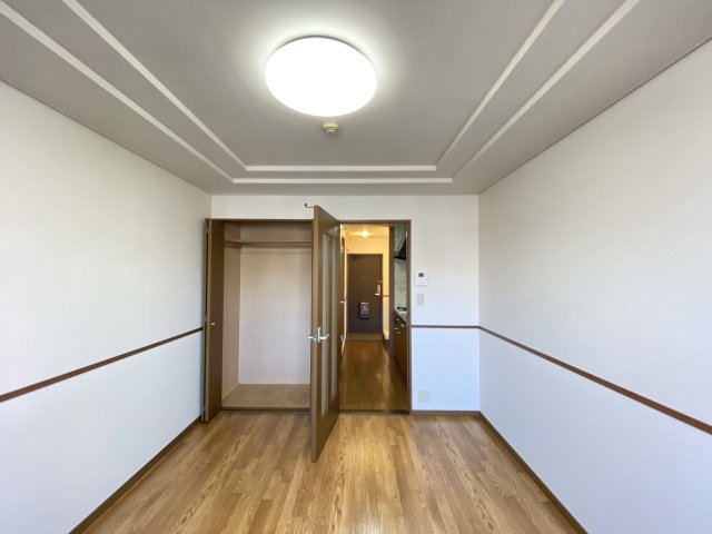 セキュリティ　モニター付きインターホン