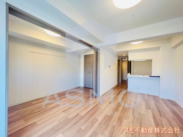 居室・リビング　同マンション別部屋　参考写真