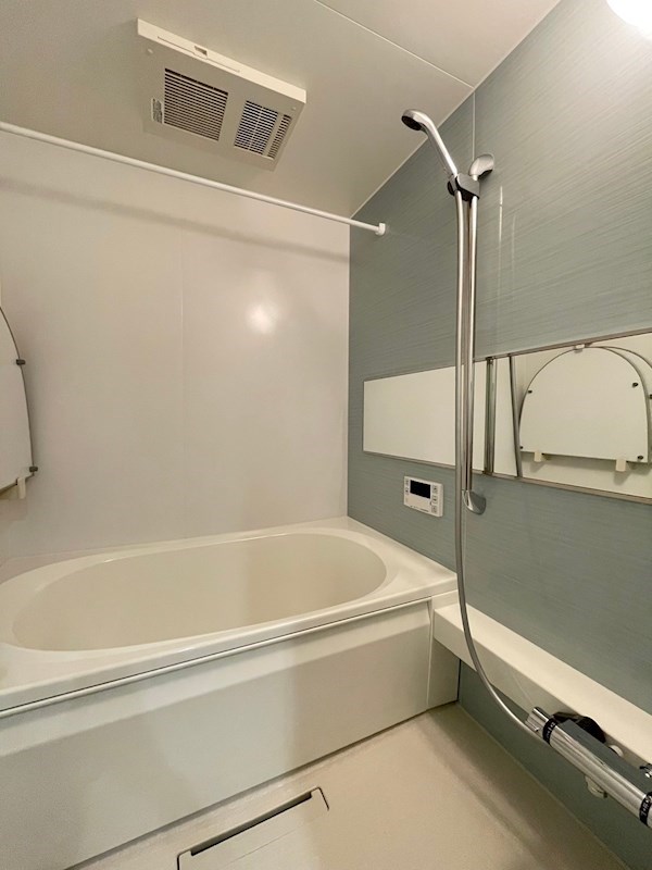 バス・シャワールーム　※同物件別部屋参考画像