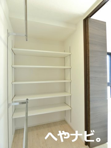 収納　★ウォークインクローゼット