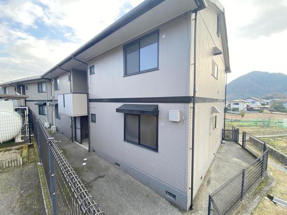 建物外観　Ａ棟外観