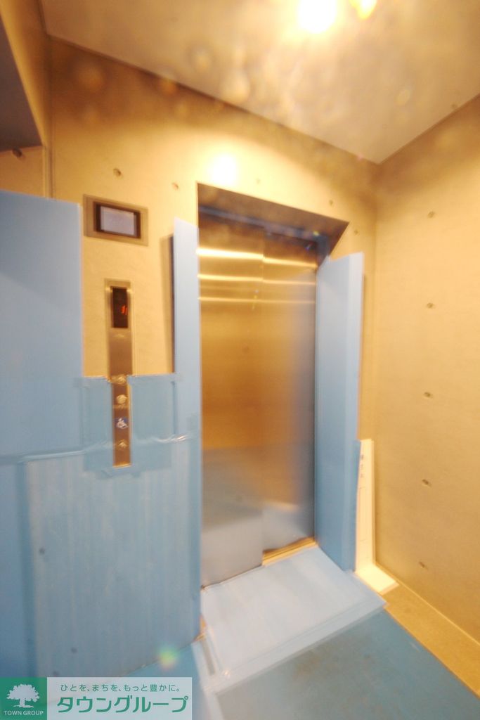 その他設備　エレベーター