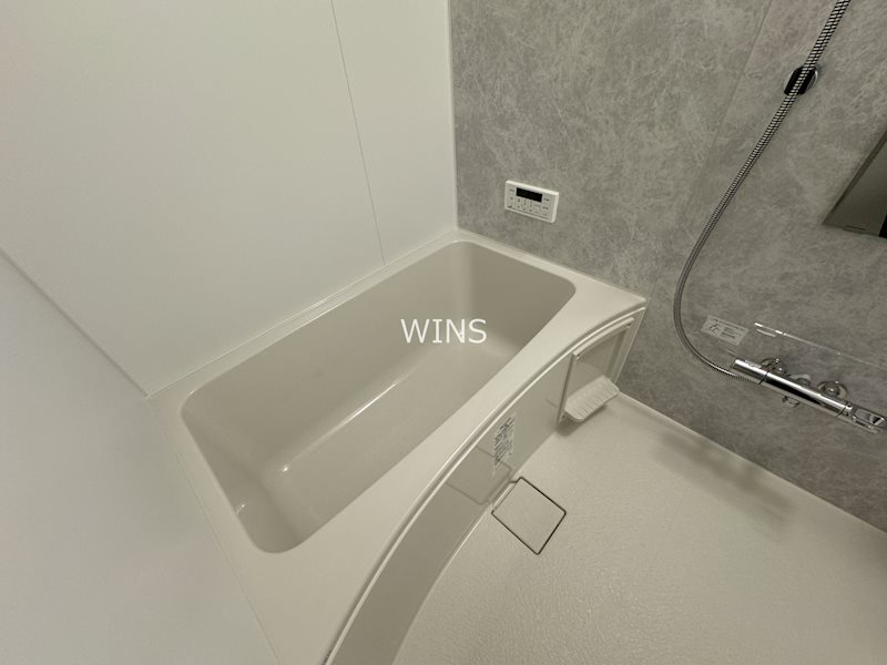 バス・シャワールーム　※別部屋参考写真です