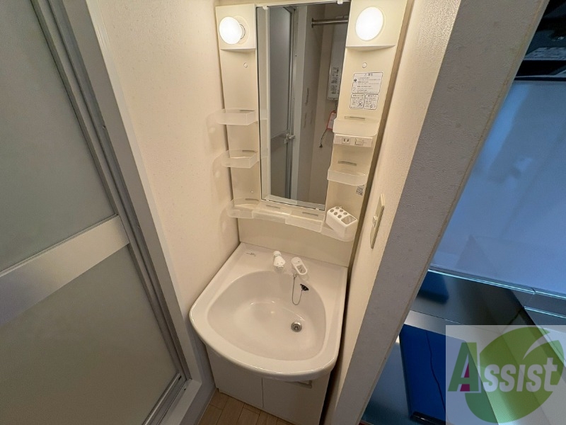 洗面設備　シャンプードレッサーで身支度もラクラクです！