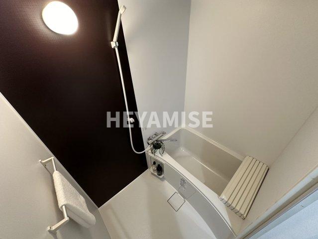 バス・シャワールーム　※室内画像は別号室のもの