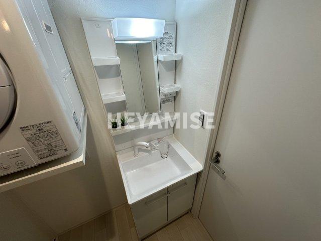 洗面設備　※室内画像は別号室のもの