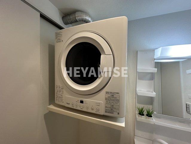 バルコニー　※室内画像は別号室のもの