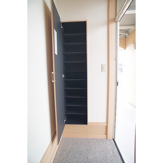 玄関　デジタルキー解錠です