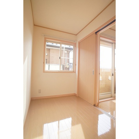 その他部屋・スペース　寝室に丁度いい広さ