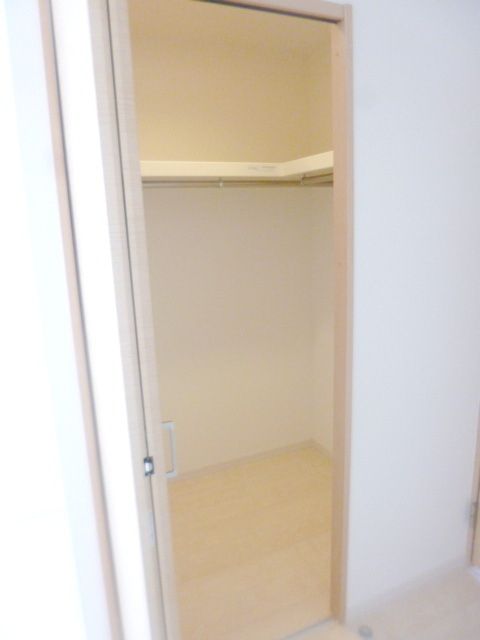 収納　★ウォークインクロゼットでたくさん収納できます★