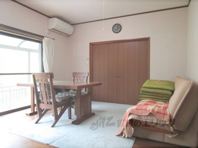 居室・リビング　リビング