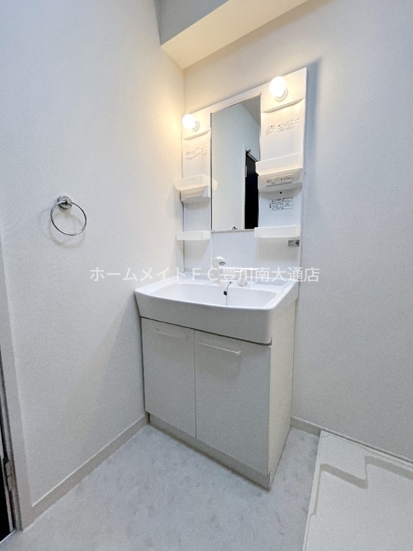 洗面設備　同型別部屋写真