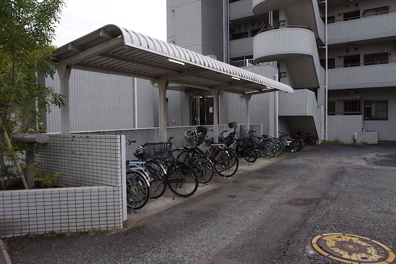 その他共有部分　屋根付き駐輪場