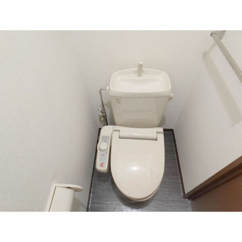 トイレ　図面と現状に相違がある場合には現状を優先