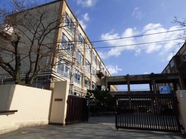 中学校　京都市立 神川中学校（中学校）まで808m