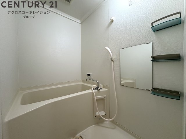 バス・シャワールーム　シンプルで清潔感のある浴室です！