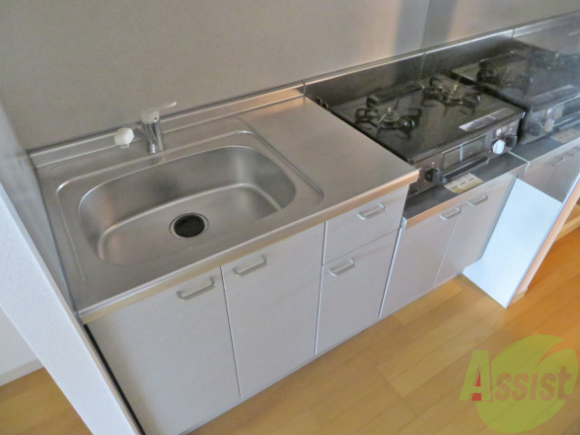 キッチン　キッチンは調理しやすいので料理が楽しみですね。