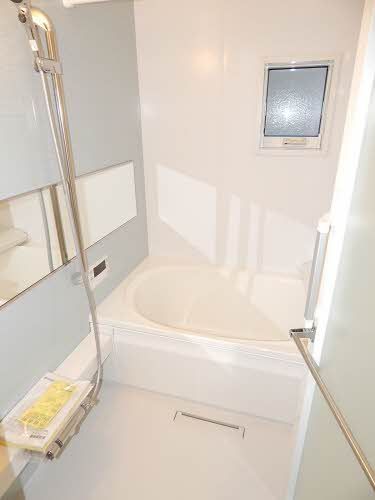 バス・シャワールーム　浴室