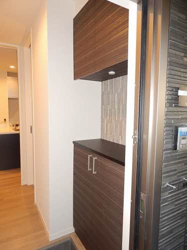 エントランス　下駄箱