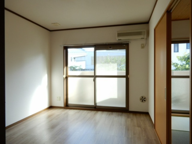 居室・リビング　図面と現状に相違がある場合には現状を優先