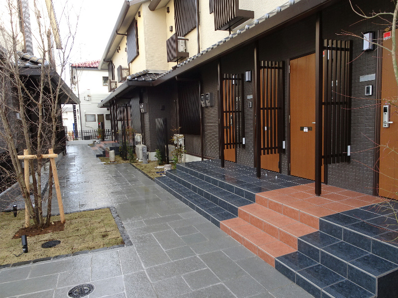 エントランス　エントランス