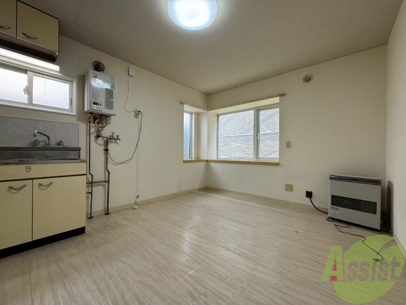 居室・リビング　広くてキレイなお部屋が広がっていて、充実した生活が送れそう。