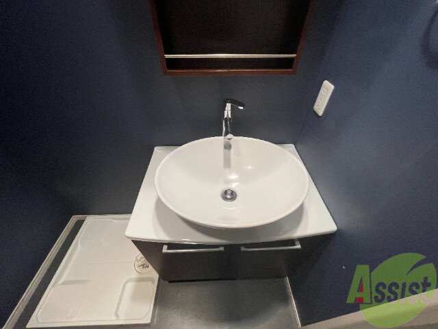 洗面設備　洗面台です、朝の支度はここでバッチリですね！