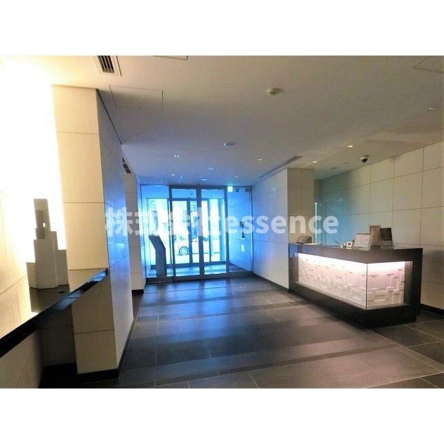 ロビー　弊社ではオンライン対応・現地対応可能です♪