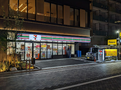 コンビニ　セブンイレブン ヴィアイン赤坂店（コンビニ）まで19m