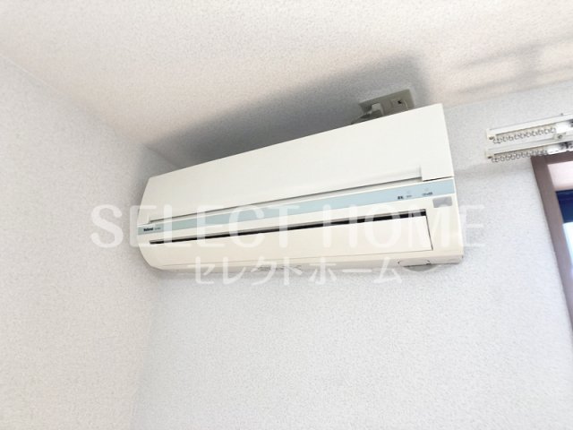 その他設備　同型タイプエアコン付き