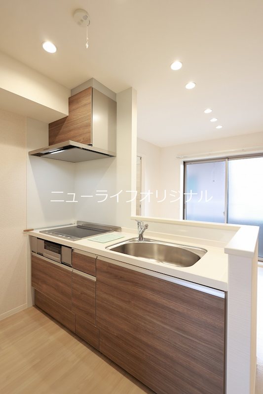 キッチン　お手入れがラクチンなIHコンロで料理の時間をもっと楽しく！