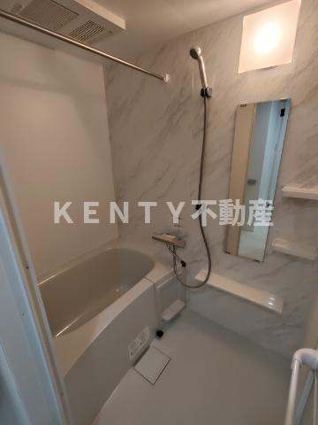 バス・シャワールーム　お風呂です