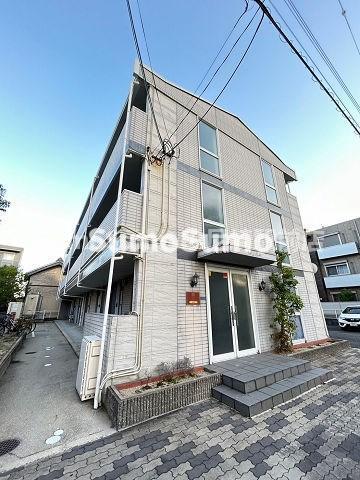 建物外観　外観は落ち着いています