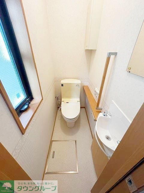 トイレ　キッチン