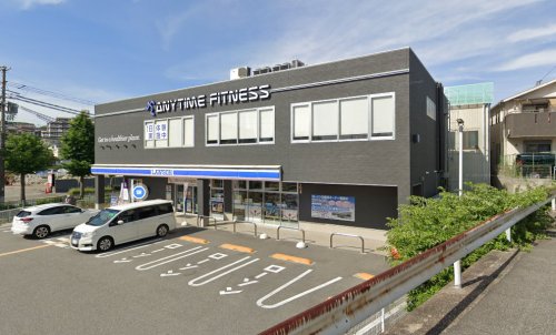 コンビニ　ローソン 神戸清水が丘三丁目店（コンビニ）まで371m