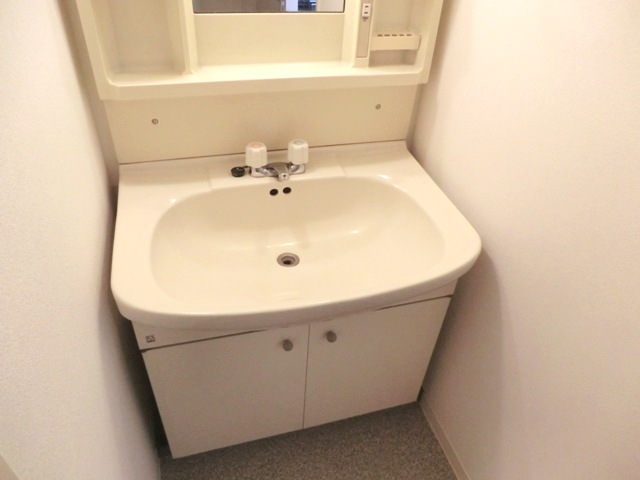 洗面設備　★独立洗面台付き★