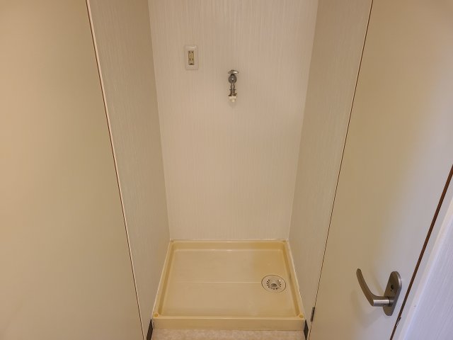 その他　★室内洗濯機置場あり★