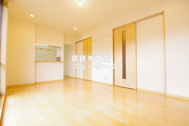 その他　リビングの別アングルです！