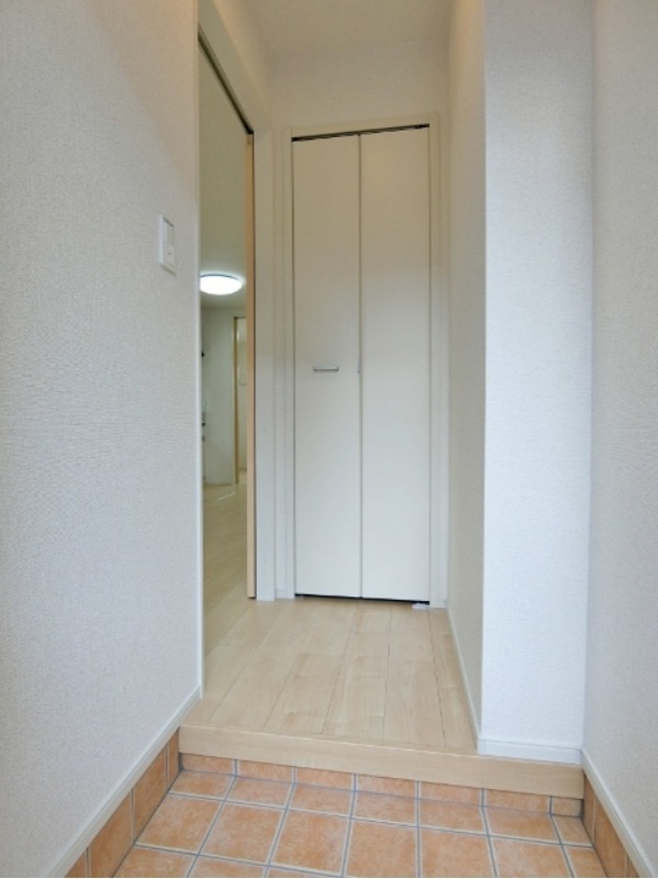 玄関　図面と現状に相違がある場合には現状を優先