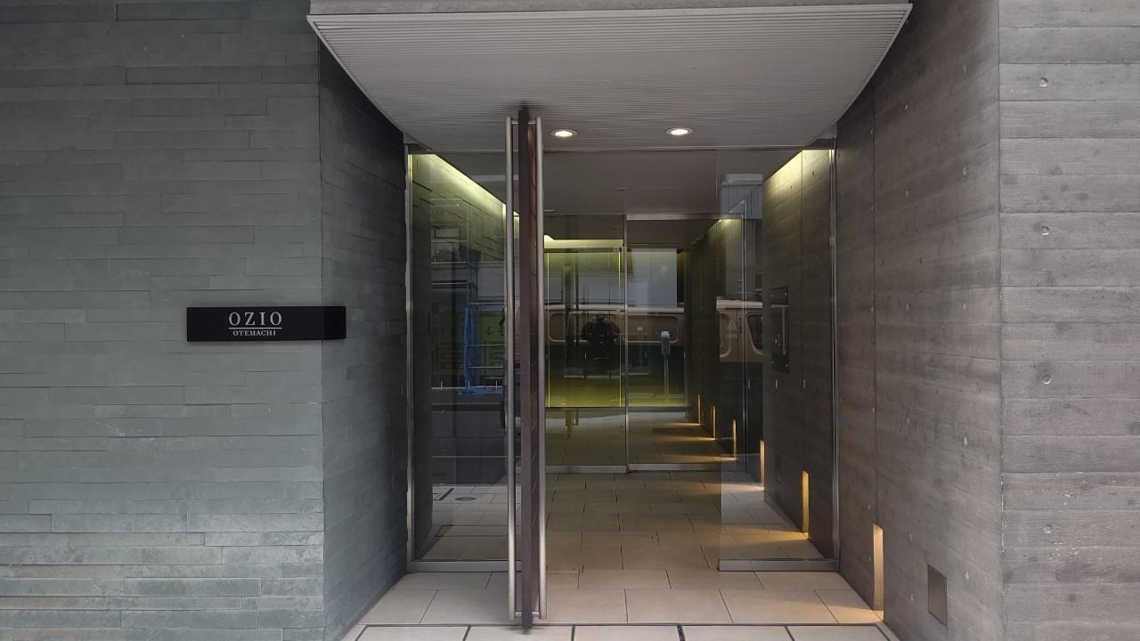 エントランス　エントランス