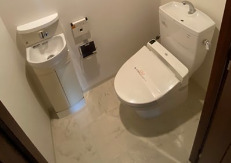 トイレ　※別部屋の参考写真です。