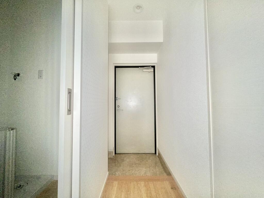 玄関　※同物件、別号室の写真