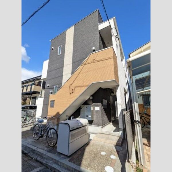 建物外観　外観　デザイナーズ　光インターネット無料