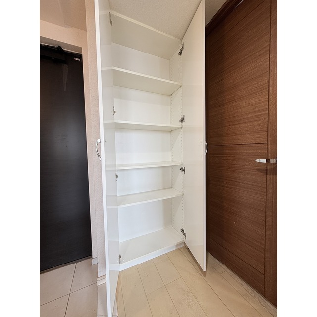 玄関　※別部屋参照